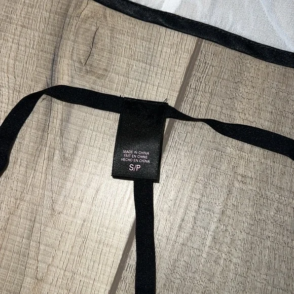 New with Tags! Victoria’s Secret Polka Dot Lingerie Set - Picture 3 of 6